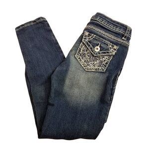 Revolution by Revolt Jean's 7